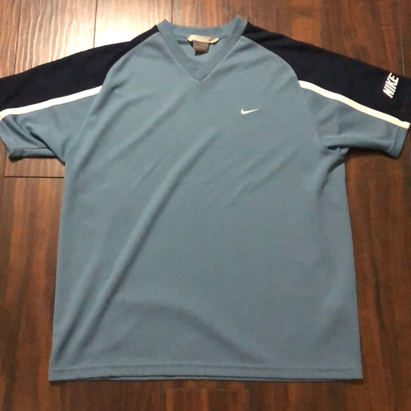 nike athletic shirts